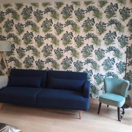 Une Evidence Tendance Et Design Ornans Esterno foto