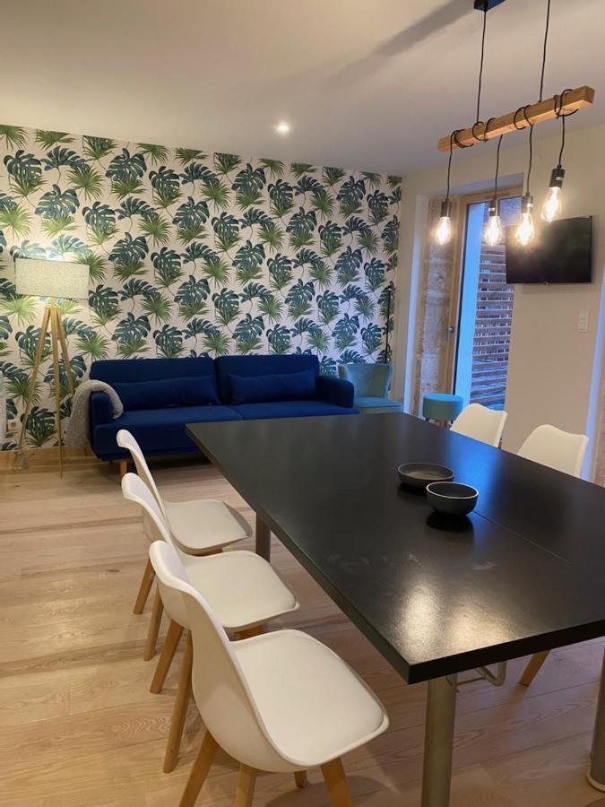 Une Evidence Tendance Et Design Ornans Esterno foto