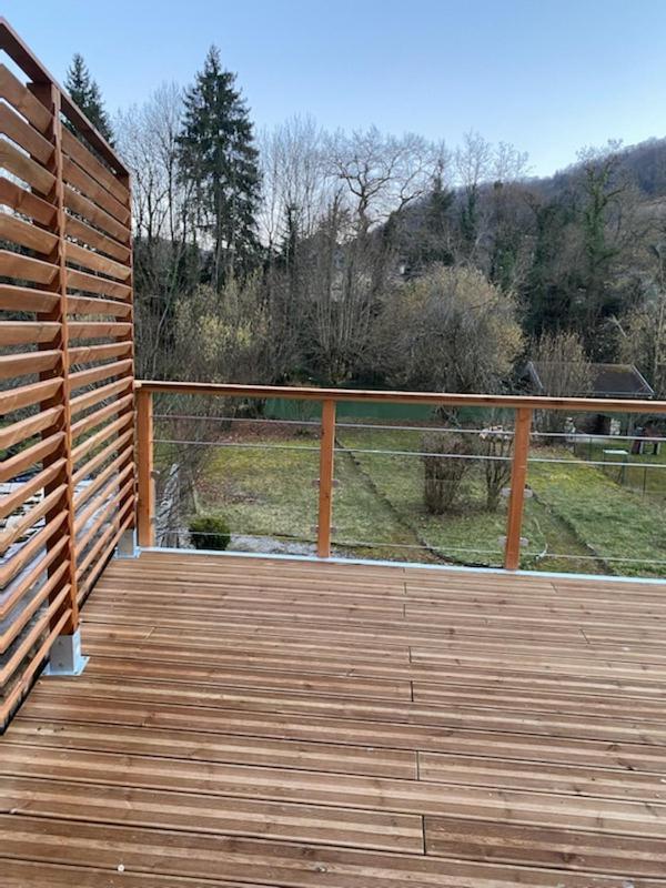 Une Evidence Tendance Et Design Ornans Esterno foto